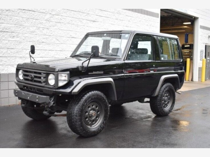 Thumbnail Photo undefined for 1987 Toyota Land Cruiser